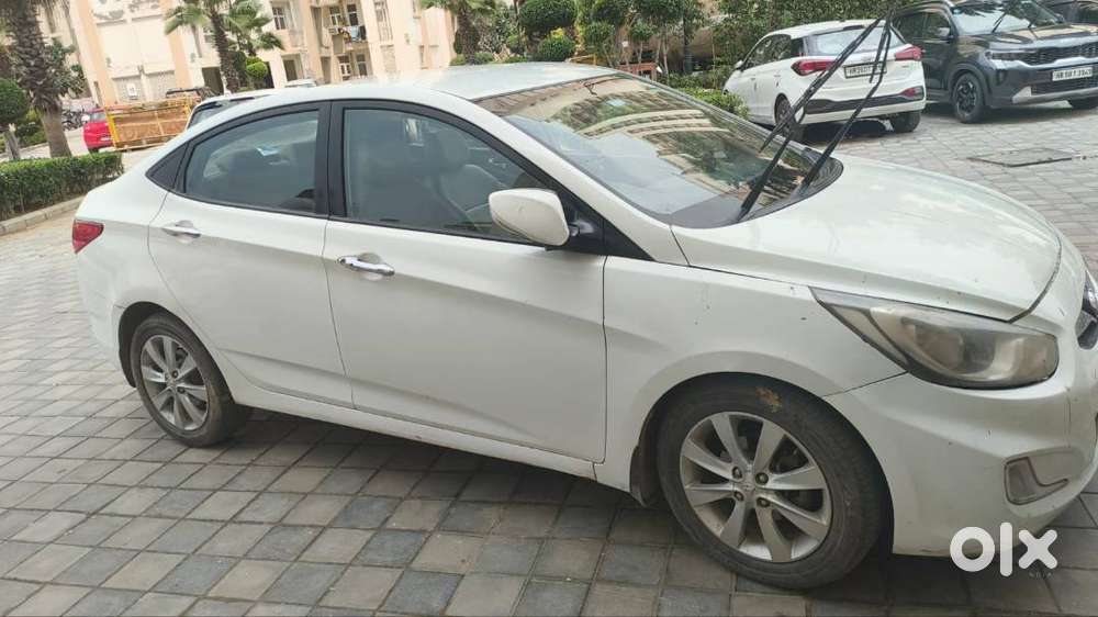 Hyundai Verna 1.6 2011