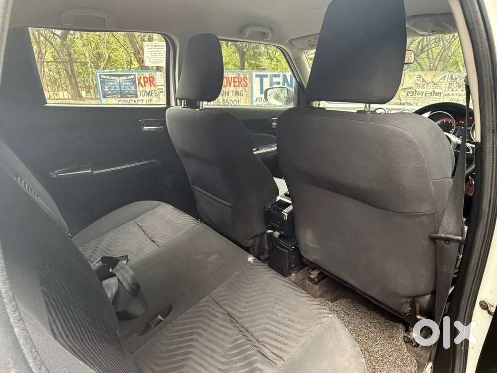 Maruti Suzuki Swift Vxi Ags, 2018, Petrol