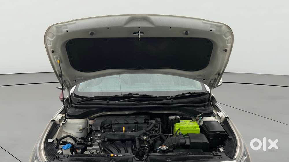 Hyundai Verna 1.5 Sx (o) Vtvt Ivt, 2022, Petrol