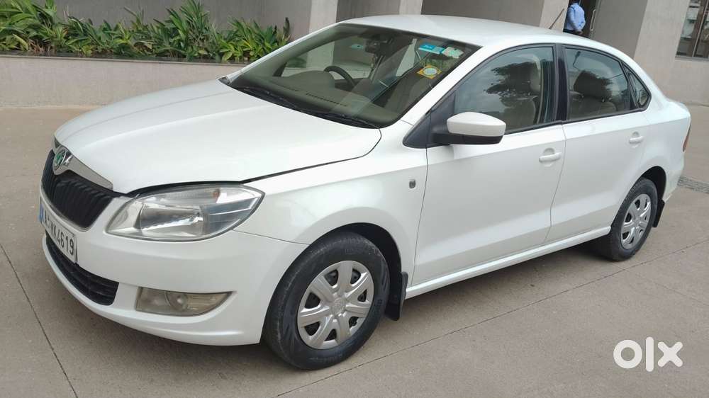 Skoda Rapid, 2012, Petrol