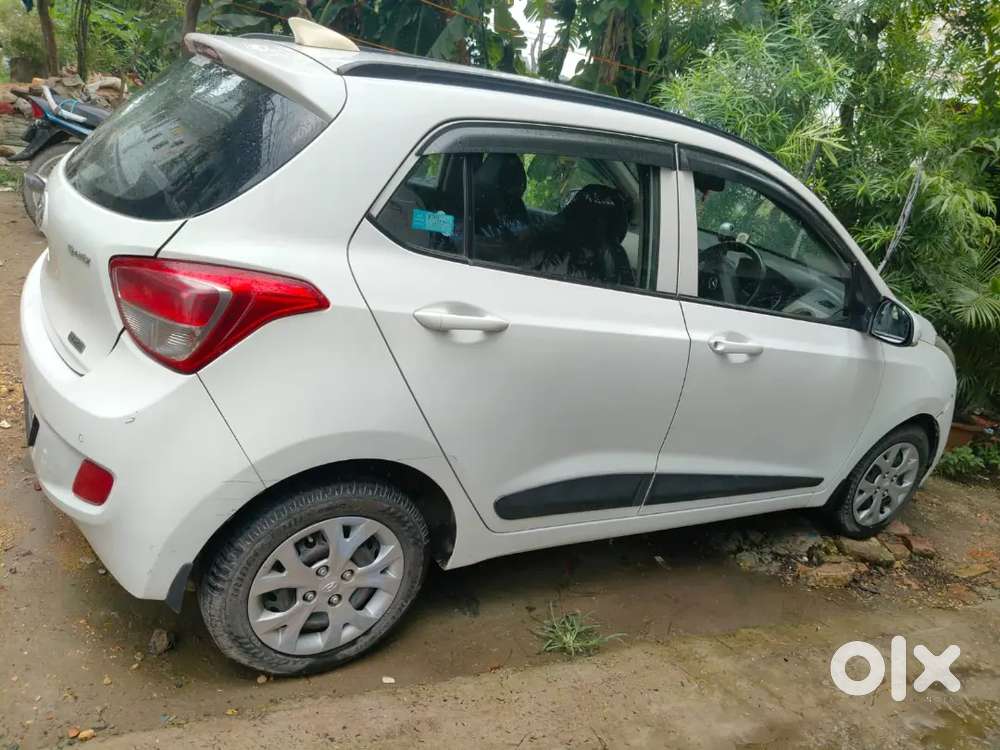 Hyundai Grand I10 Sportz 2016