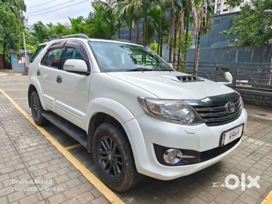 Toyota Fortuner 3.0 4x2 Mt, 2015, Diesel