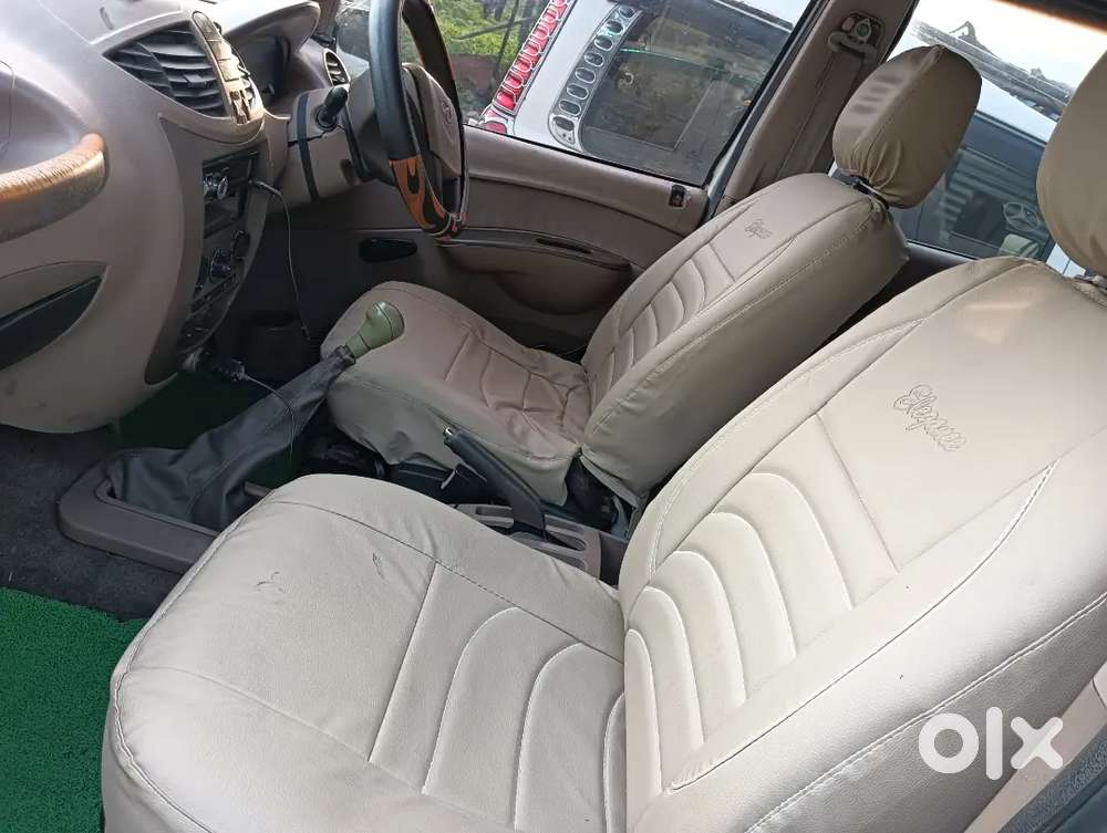 2014 D2 Max 9 Seater M2di