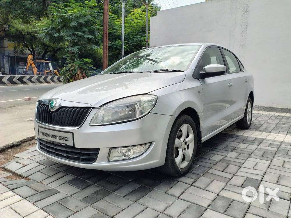 Skoda Rapid 1.6 Elegance Tdi At, 2012, Diesel