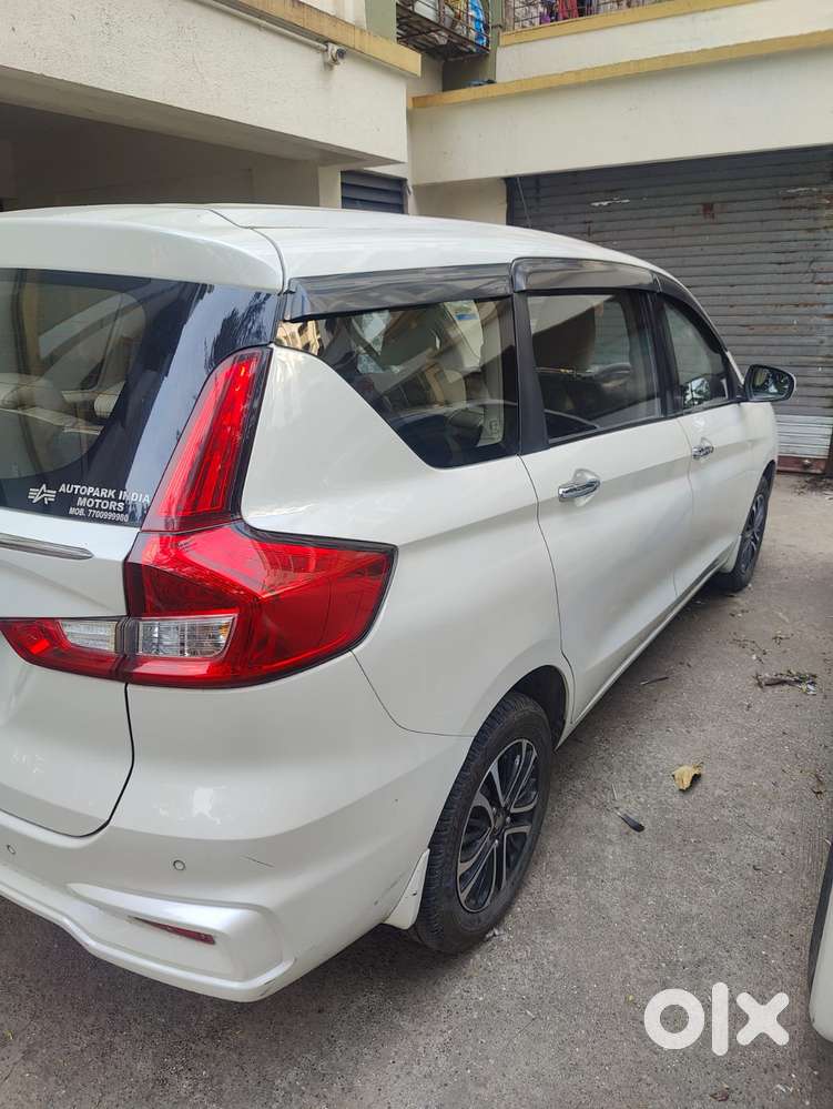Maruti Suzuki Ertiga Zxi Shvs, 2022, Cng & Hybrids