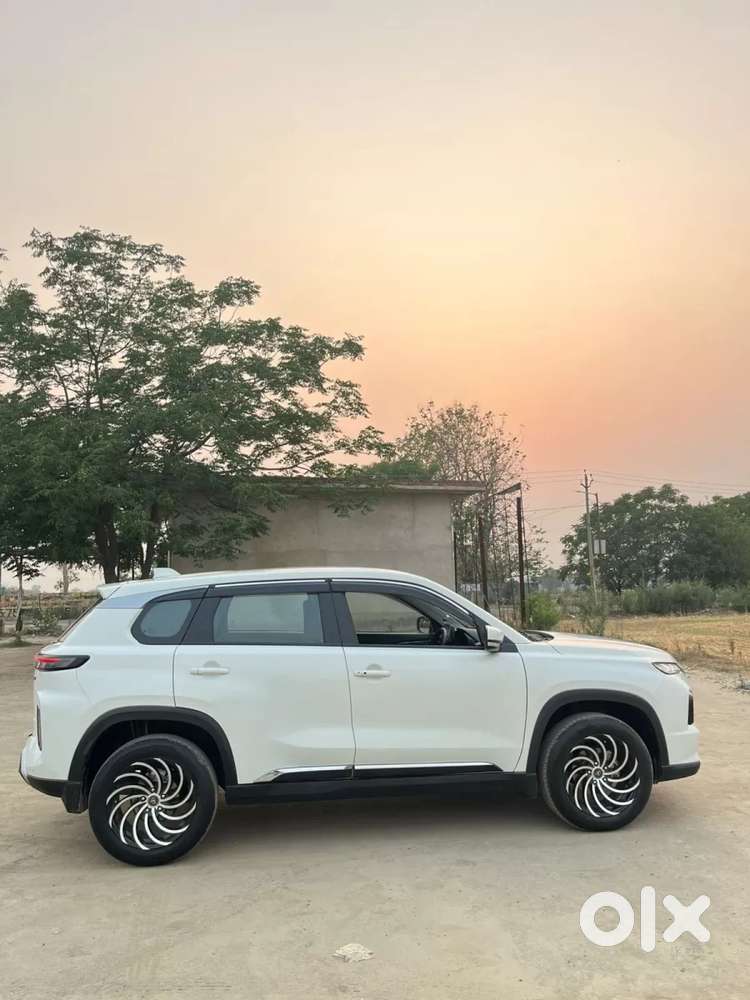 Maruti Suzuki Grand Vitara 1.5 Delta Smart Hybrid, 2024, Petrol