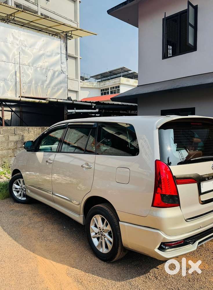 Toyota Innova Diesel 2013 Car