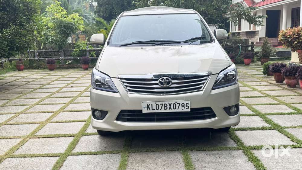 Toyota Innova 2.5 V 7 Str, 2013, Diesel
