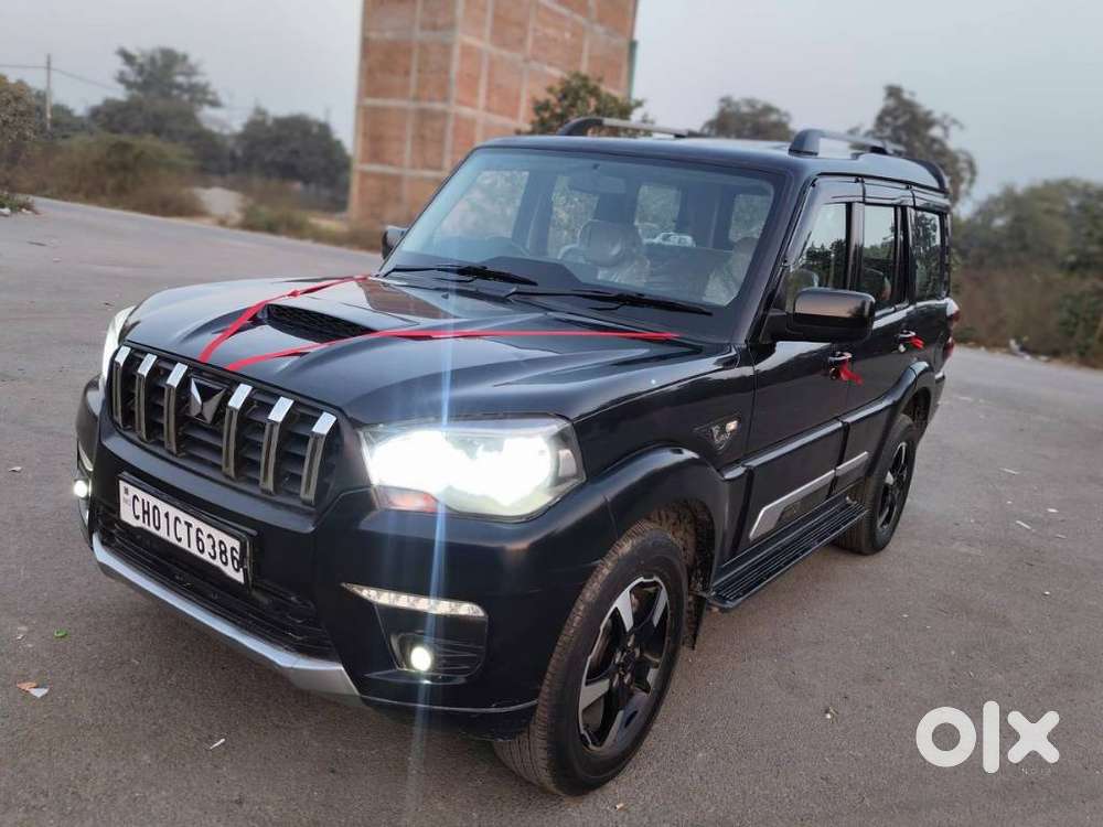 Mahindra Scorpio Classic, 2024, Diesel