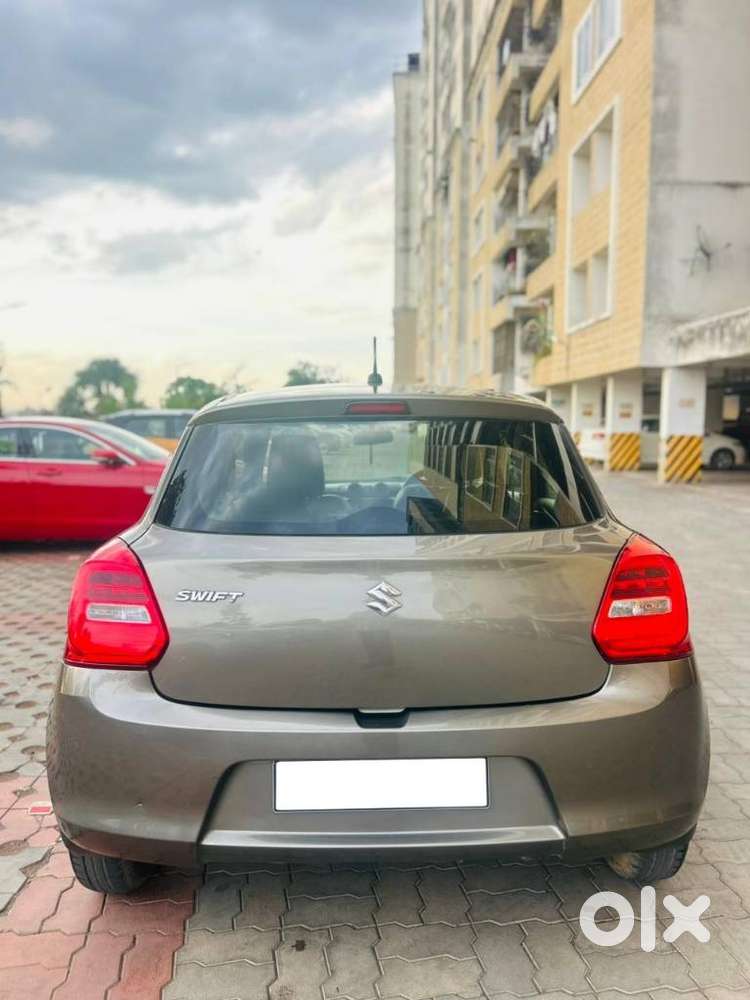 Maruti Suzuki Swift Vxi Abs Bsiv, 2018, Petrol