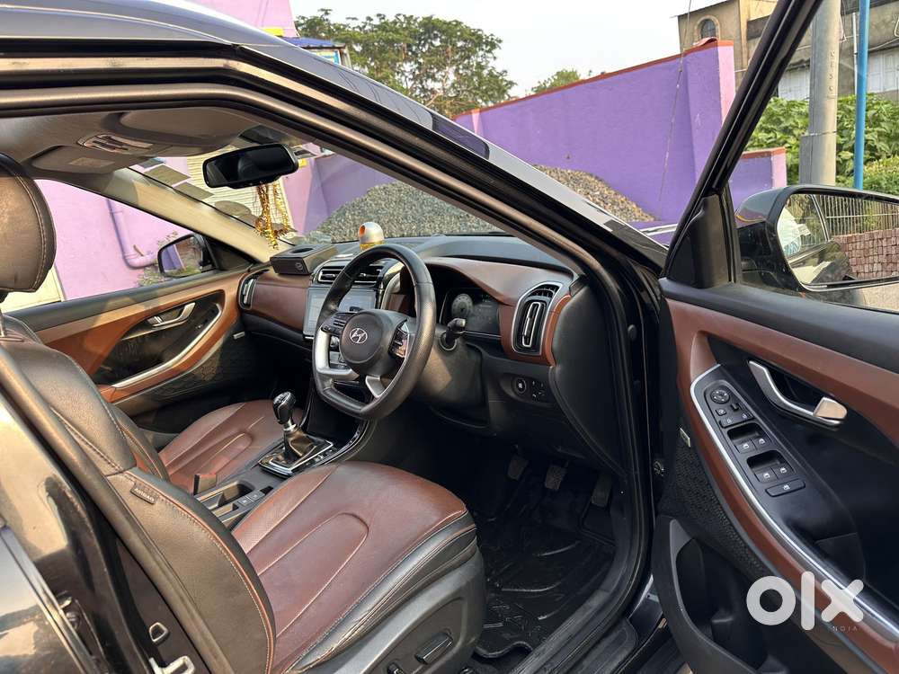 Hyundai Alcazar Signature, 2021, Petrol