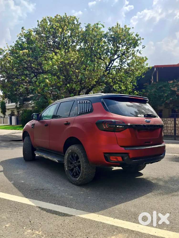 Ford Endeavour 3.2titanium+ At Matte Red Modified Beast New Condition