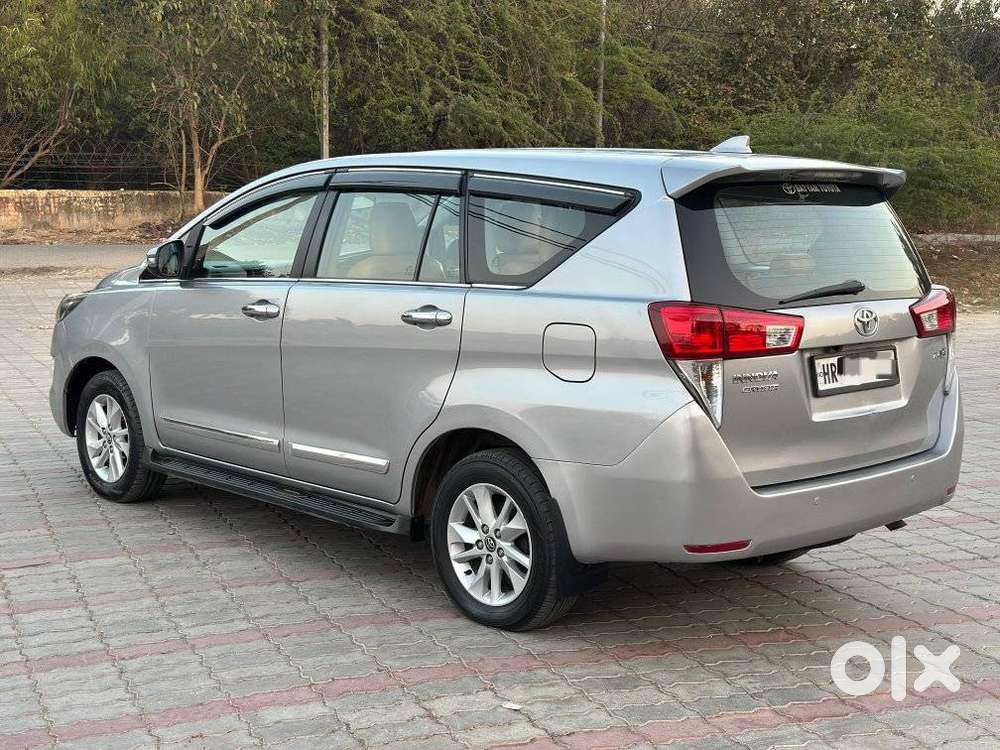 Toyota Innova Crysta 2.4 Gx Mt, 2019, Diesel