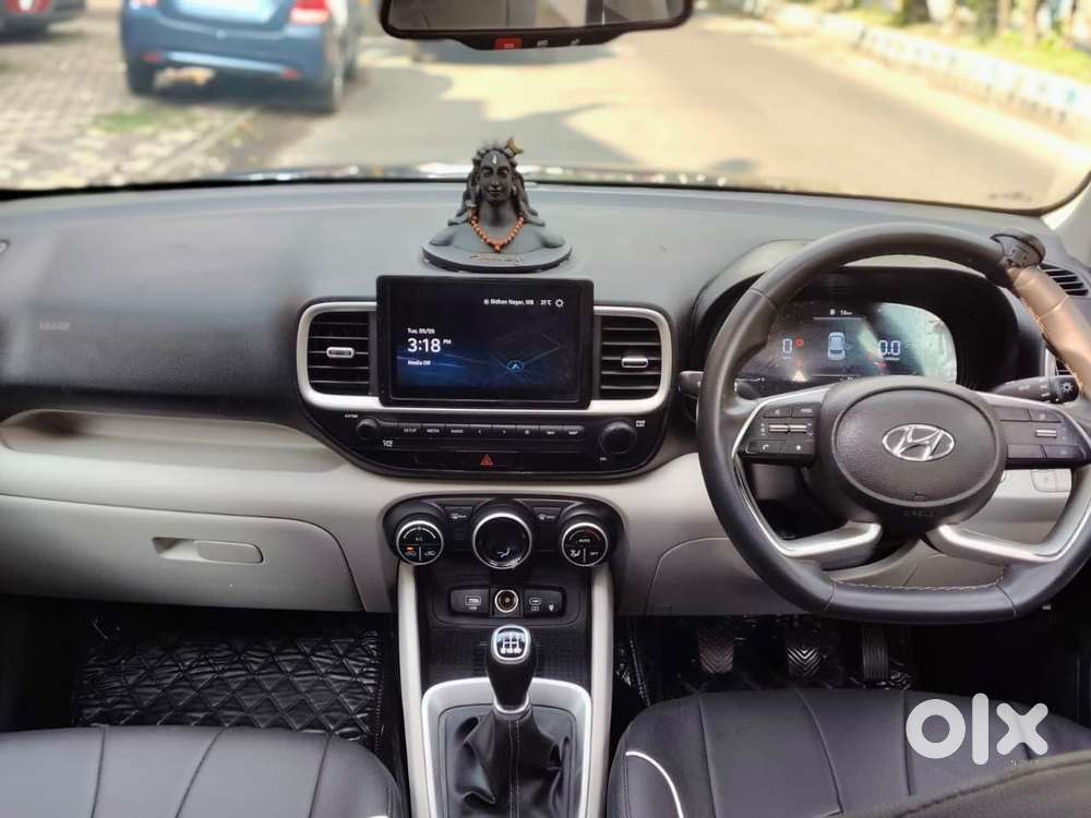 Hyundai Venue Sx Mt, 2022, Petrol