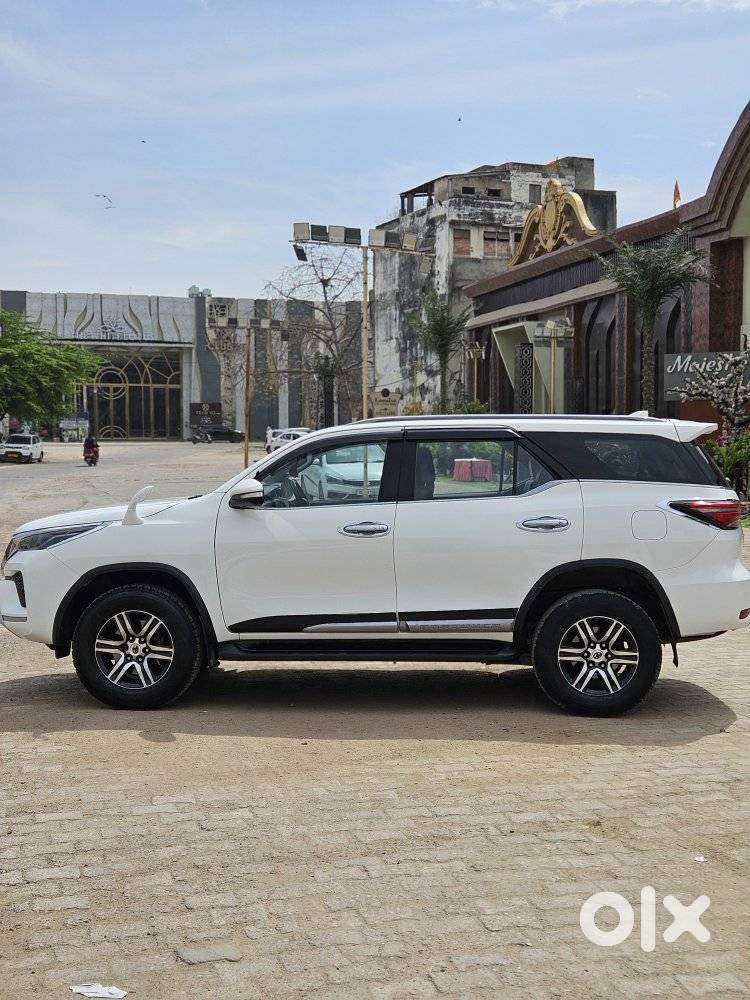 Toyota Fortuner 4x2 At 2.8 Diesel, 2017, Diesel