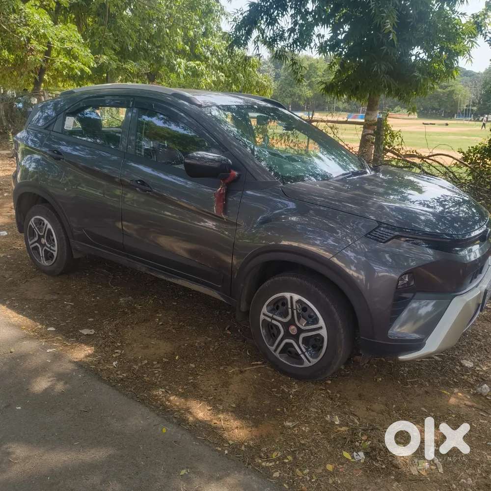 Tata Nexon 2024 Petrol 17560 Km Driven