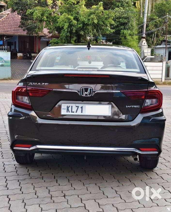Honda Amaze 1.2 Vx (o) At I-vtec, 2023, Petrol