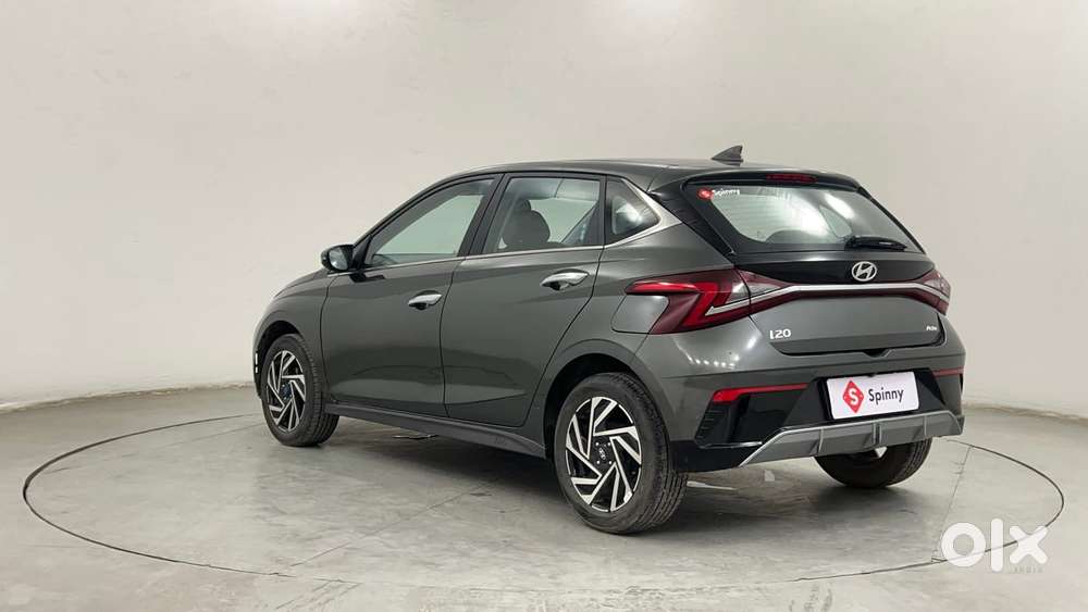 Hyundai New I20 1.2 Asta (o) Ivt, 2023, Petrol