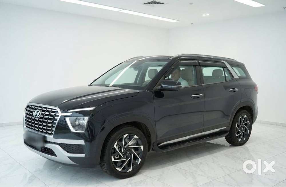 Hyundai Alcazar 2025 Petrol 12518 Km Driven