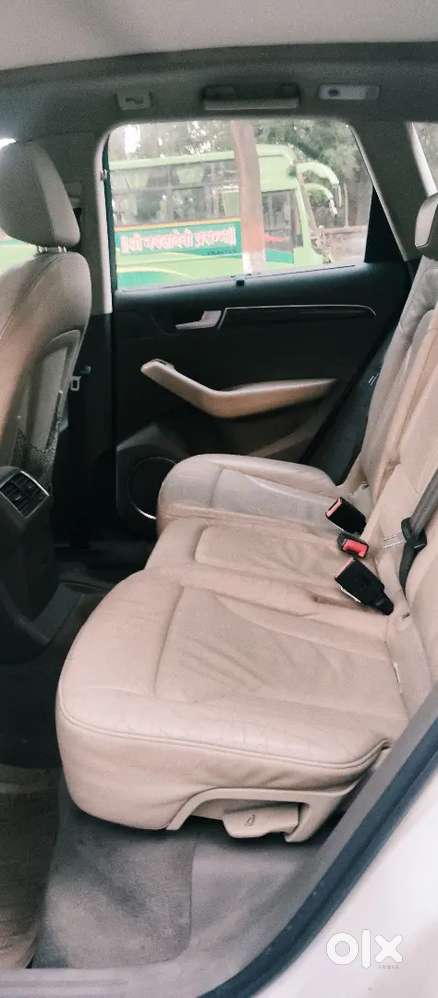 Audi Q5 2010 Petrol Well Maintained