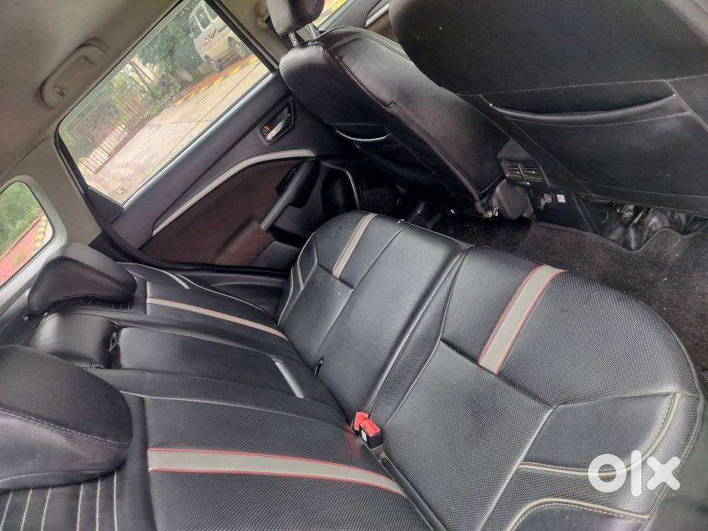 Maruti Suzuki Brezza 1.5 Zxi Smart Hybrid, 2024, Petrol