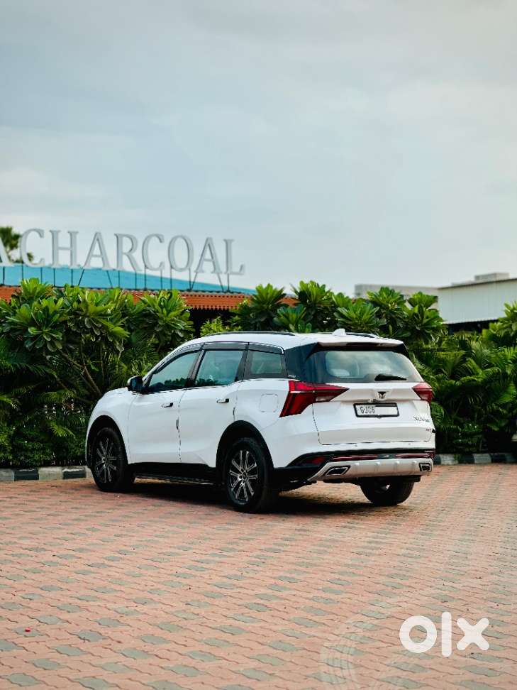Mahindra Xuv700 2.2 Ax 7 Diesel At Luxury Pack Str, 2023, Diesel
