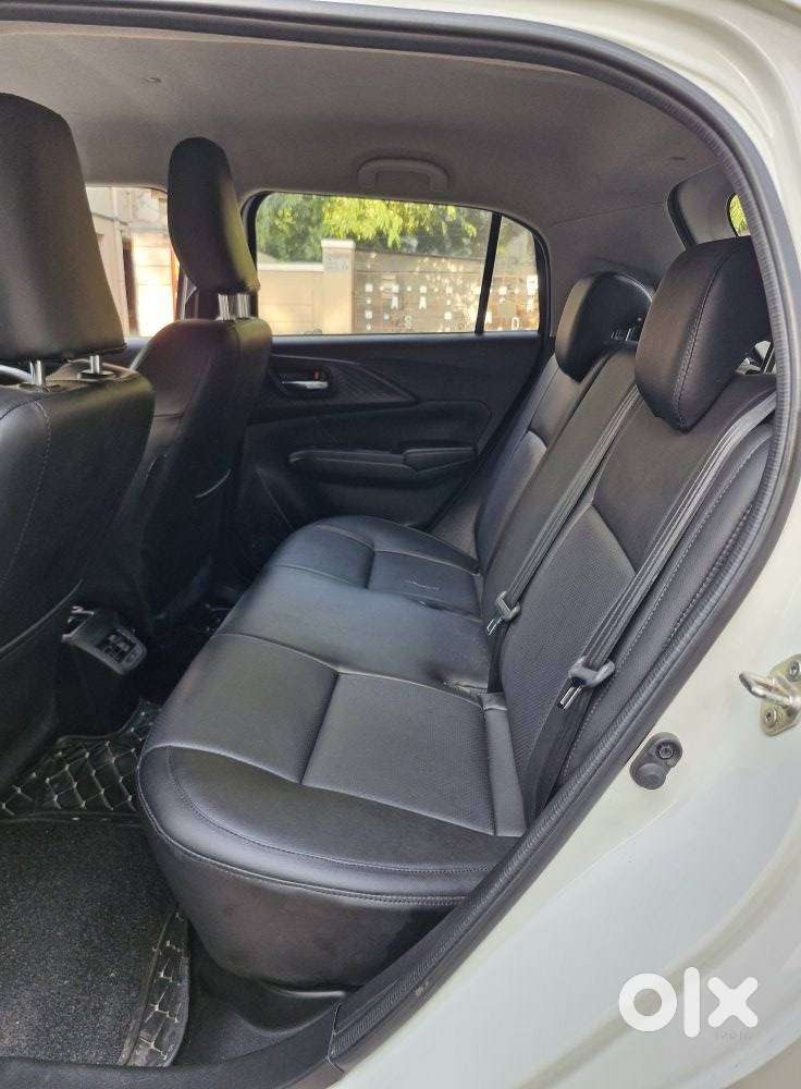 Maruti Suzuki New-gen Swift Zxi, 2025, Petrol
