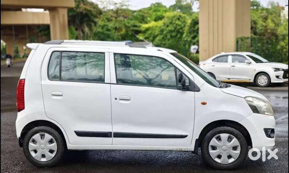 Maruti Suzuki Wagon R Vxi Petrol 2013