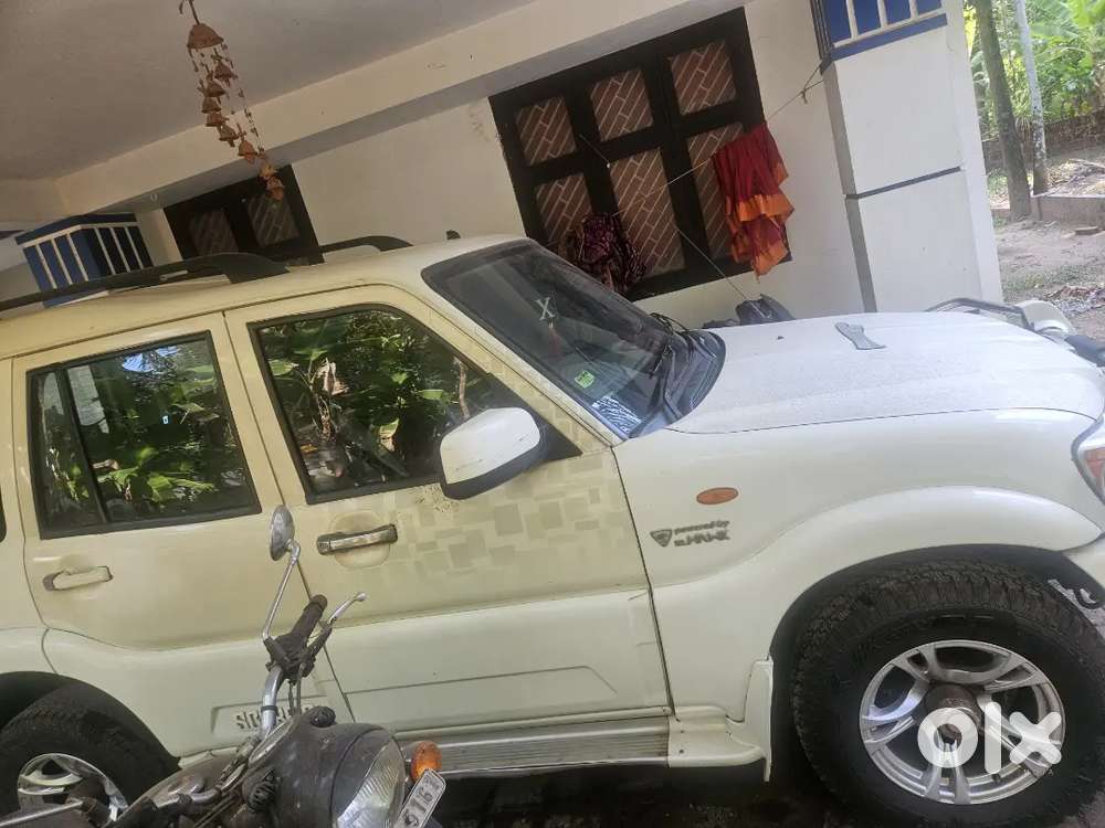 Mahindra Scorpio 8 Str 2011