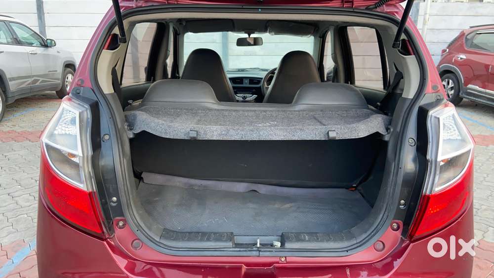 Maruti Suzuki Alto K10 1.0 Vxi (o) Amt, 2017, Petrol
