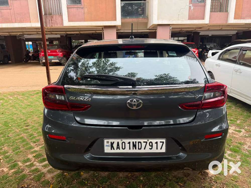 2025 Toyota Glanza V Amt Automatic  17,038 Km  First Owner