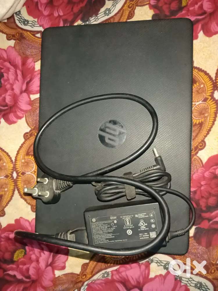 New HP dead laptop with original 65W hp charger