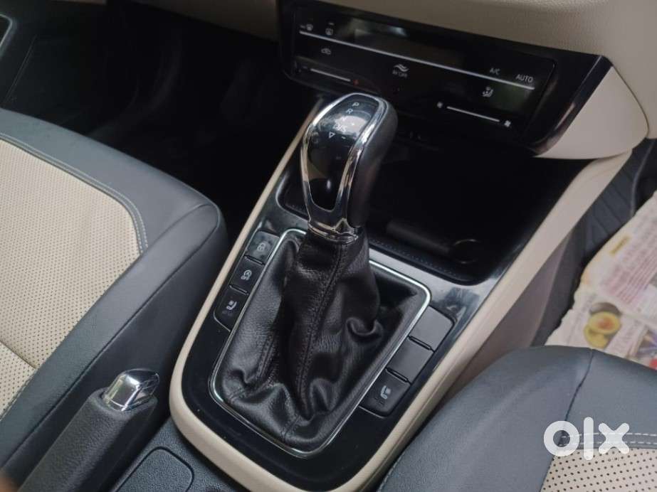 Skoda Slavia 1.5 Tsi Style At, 2022, Petrol