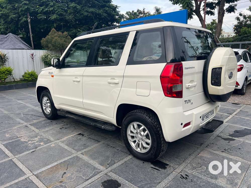 Mahindra Tuv 300 T8, 2017, Diesel