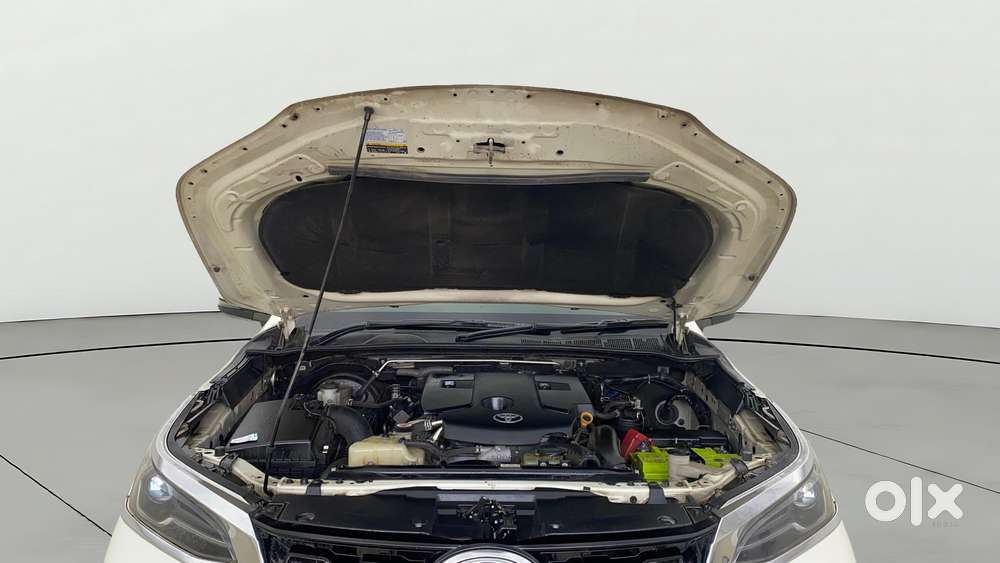 Toyota Fortuner 4x4 Mt 2.8 Diesel, 2022, Diesel
