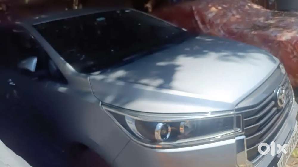 Toyota Innova Crysta 2022 Petrol Well Maintained