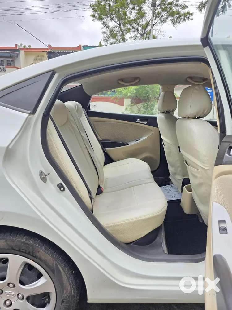 Hyundai Verna 1.4 Petrol 2011 Well Maintained.