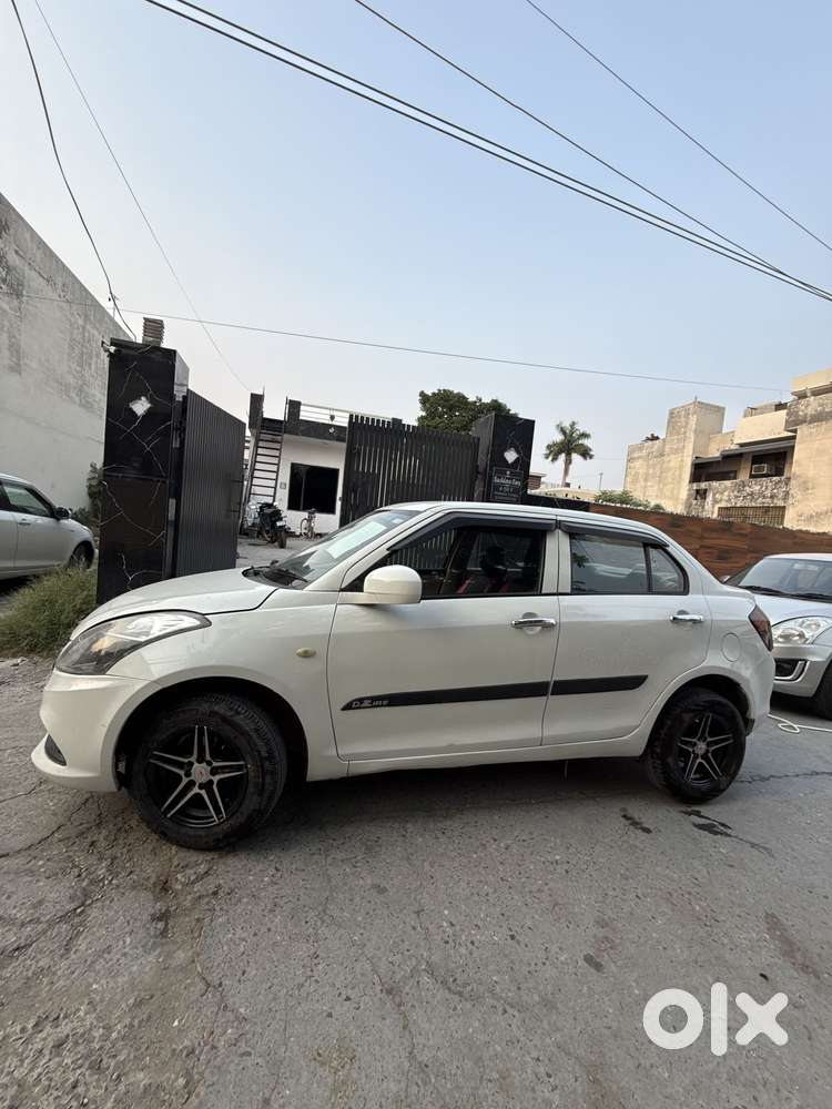 Maruti Suzuki Swift Dzire, 2017, Petrol