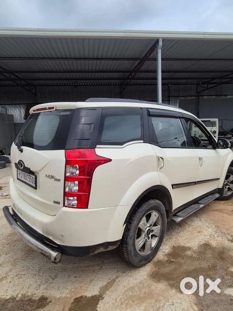 Mahindra Xuv500 Diesel 2015 Variant