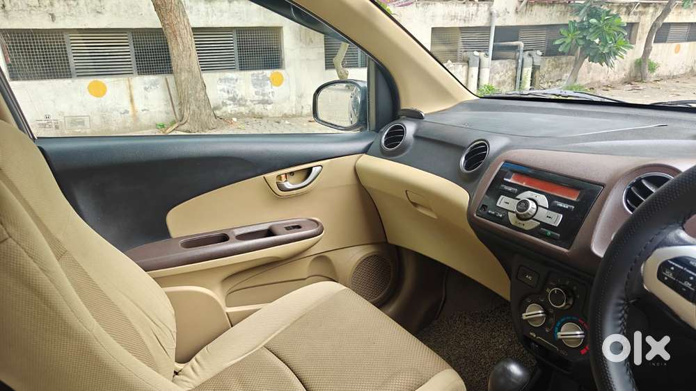 Honda Brio S At, 2013, Petrol