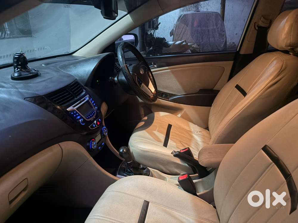 Hyundai Verna Petrol Manual 2011