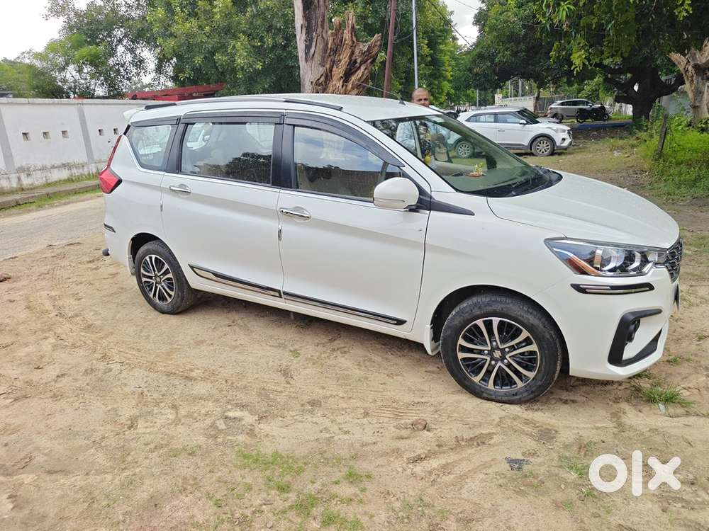 Maruti Suzuki Ertiga Zxi Cng 2024