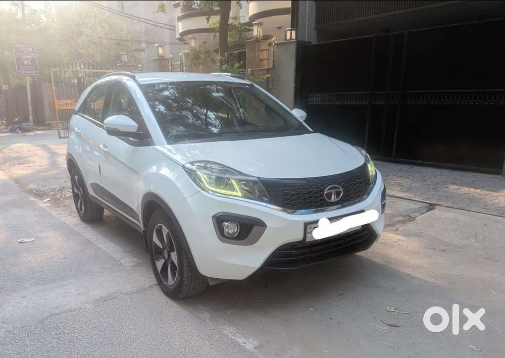 Tata Nexon 1.2 Revotron Xza Plus, 2019, Petrol
