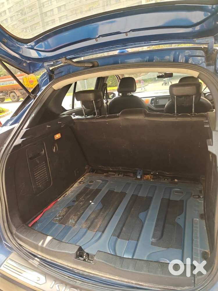 2019 Nissan Kicks Xl Petrol - Low Mileage, First Owner