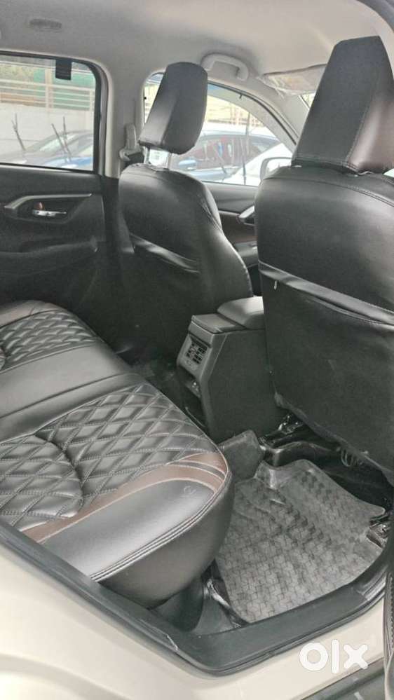 Maruti Suzuki Grand Vitara 1.5 Delta Smart Hybrid, 2025, Petrol