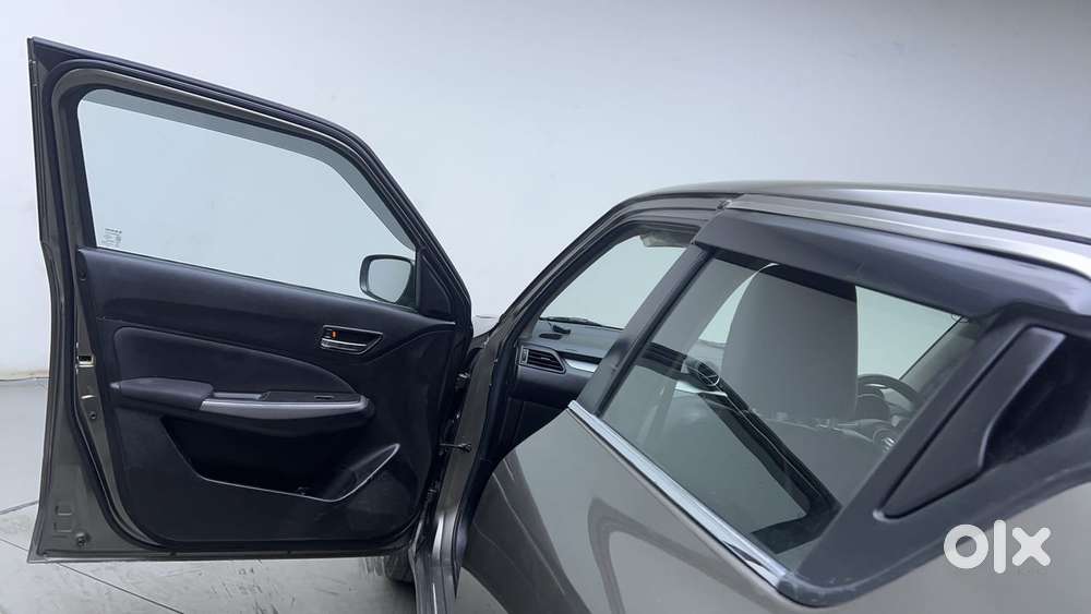 Maruti Suzuki Swift 2018 Zxi Plus, 2022, Petrol