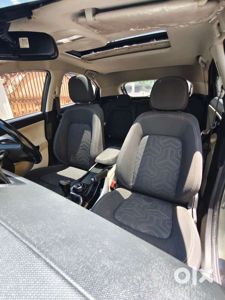 Tata Nexon 1.2 Revotron Xz Plus, 2022, Petrol