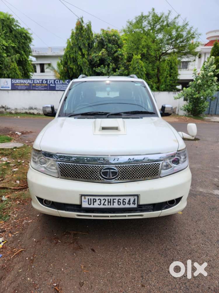 Tata Safari Storme, 2016, Diesel