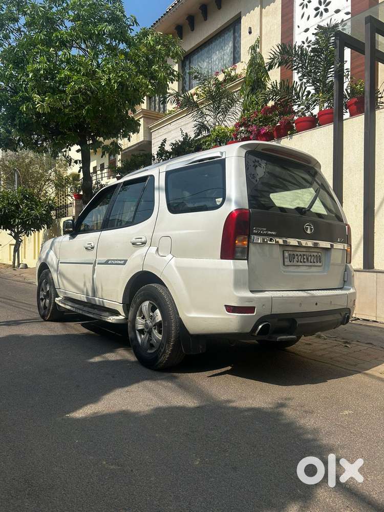Tata Safari Storme [2012-2015] 2.2 Vx 4x2, 2013, Diesel