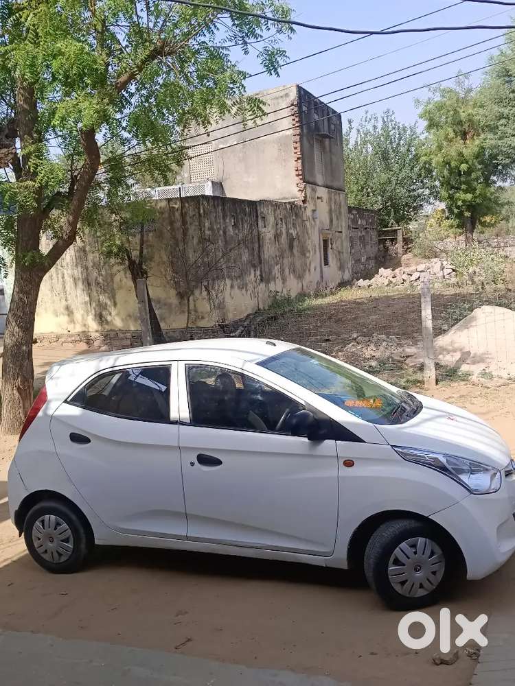 Hyundai Eon Magna+ 2012 Car